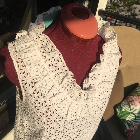 BNWT Kate Spade White Eyelet Top - sz 2A - Picture 2 of 15